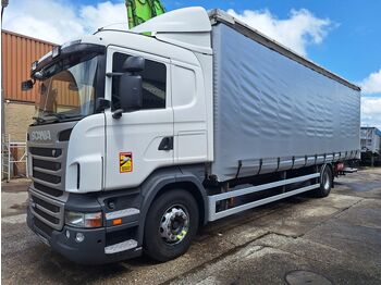 Ponyvás teherautó SCANIA R 360