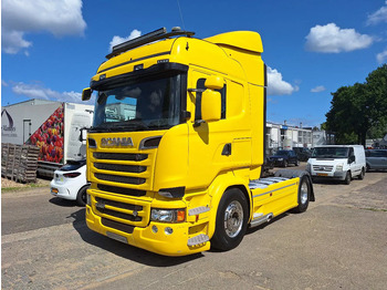 Nyergesvontató SCANIA R 580