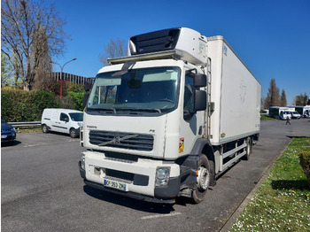 Hűtős teherautó RENAULT