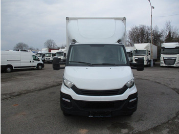 Dobozos kisteherautó Iveco Daily 35C16: 2 kép.