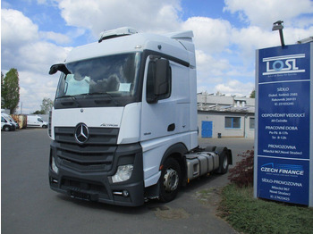 Nyergesvontató MERCEDES-BENZ Actros 1845