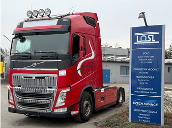 Nyergesvontató VOLVO FH 460