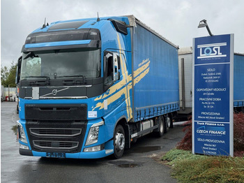 Ponyvás teherautó VOLVO FH 500
