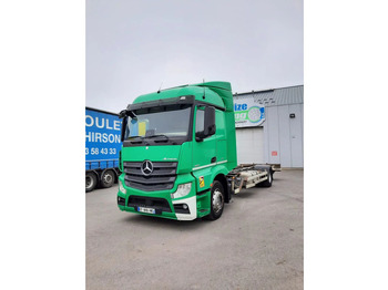 Alvaz teherautó MERCEDES-BENZ Actros 1836
