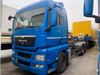 Cserefelépítményes teherautó MAN TGX 26.440
