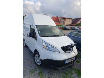 Kis furgon NISSAN e-NV200
