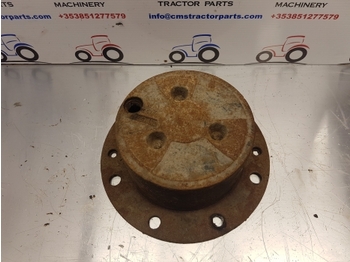 Szabadonfutó agy - Traktor Case Hub Cover 4472452036  Zf Apl 330 81437c1: 2 kép.