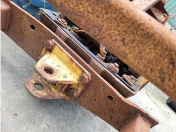 Felfüggesztés Fiat F130, F140, F120 Fwd Front Axle Support Frame Bolster 5147363, 5163236: 5 kép. Felfüggesztés Fiat F130, F140, F120 Fwd Front Axle Support Frame Bolster 5147363, 5163236: 5 kép.