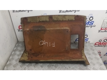 Fülke és belső tér - Traktor Fiat F140, F100, F120, F130, F140 Dt, F120 Dt, F130 Dtcab Interior Panel: 2 kép.