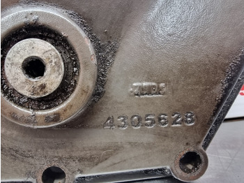 Hátsó tengely Massey Ferguson 5612, 5400, 5600 Series, Rear Axle Cover 4305628m8: 2 kép.