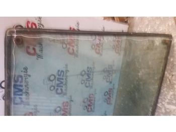 Szélvédő - Traktor Massey Ferguson 690 Cab Frong Glass Windscreen Tg1246: 4 kép.