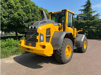 Új Gumikerekes homlokrakodó Volvo L90 H: 4 kép.