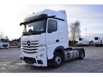 Nyergesvontató MERCEDES-BENZ Actros 1845