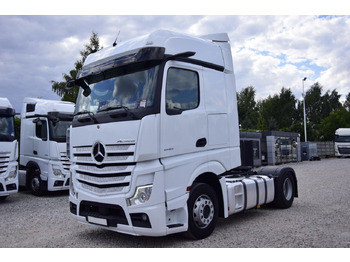 Nyergesvontató MERCEDES-BENZ Actros 1845