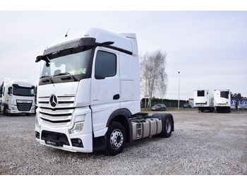 Nyergesvontató MERCEDES-BENZ Actros 1845