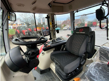 Új Traktor Massey Ferguson MF 7S.210 DVT: 4 kép.