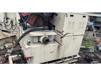 Kúpos törő Metso HP200: 3 kép.