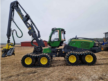 Fakitermelő gép JOHN DEERE