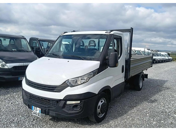 Billenőplatós kisteherautó IVECO Daily 35C15