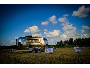 : fejléc fényképe