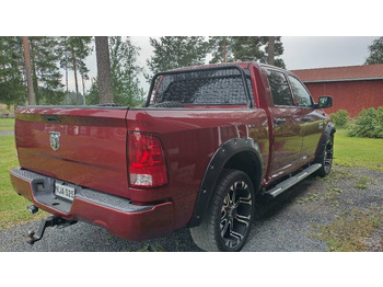 Pickup Dodge RAM 1500 5,7 hemi: 3 kép. Pickup Dodge RAM 1500 5,7 hemi: 3 kép.