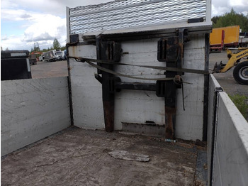 Platós felépítmény Rahtilava 6,40m nosturitupet+teline: 4 kép.