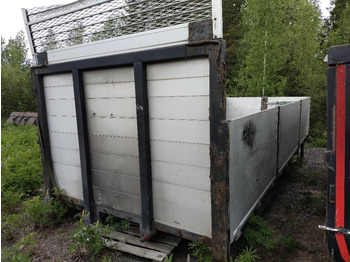 Platós felépítmény Rahtilava 6,40m nosturitupet+teline: 3 kép.