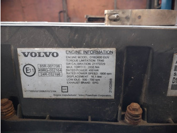 Motor - Teherautó Volvo D16G täys korjattu moottori: 4 kép.