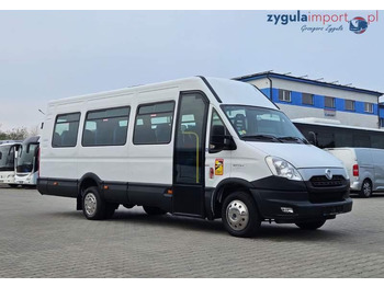 Minibusz IVECO Daily