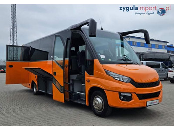 Minibusz IVECO Daily 70c18
