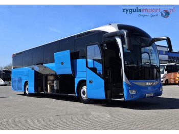 Távolsági busz IVECO Magelys