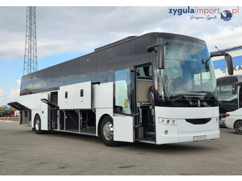 Távolsági busz VAN HOOL