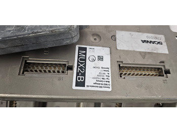 Alkatrész SCANIA SCANIA, T, P, G, R, L, S control unit MUX2 - B, Node MUX2-B 1761010 Electronic Control Unit Ecu Scania F K N-Series Coach Trucks 212211, 116904, 1364.21020101, 1364.21020501, 394077, 197732, 085164, 2: 3 kép.