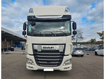 Nyergesvontató DAF XF 480