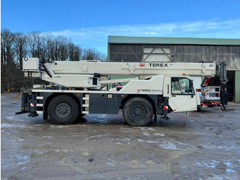 Autódaru Terex AC 35: 5 kép.