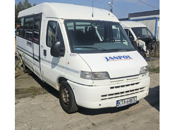 Minibusz PEUGEOT