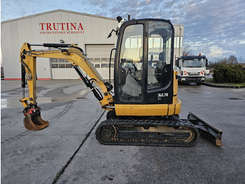Minikotró CATERPILLAR 302.7DCR