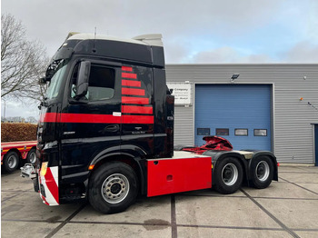 Nyergesvontató Mercedes-Benz Actros 3351 LS 6x4: 3 kép.