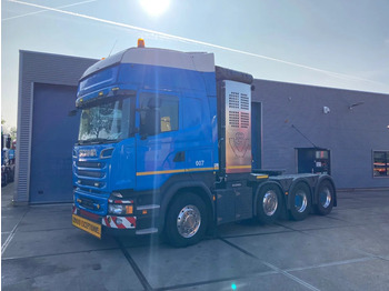 Nyergesvontató SCANIA R 730