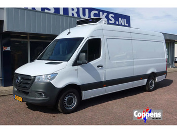 Hűtős kisteherautó MERCEDES-BENZ Sprinter 317