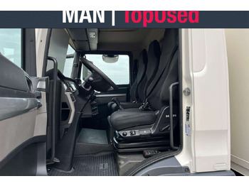Dobozos felépítményű teherautó MAN TGL 12.220 4X2 BL (7861): 5 kép.