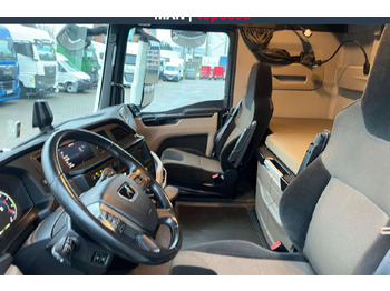 Nyergesvontató MAN TGX 18.510 GX cab Retarder (9633): 5 kép. Nyergesvontató MAN TGX 18.510 GX cab Retarder (9633): 5 kép.