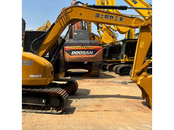 Lánctalpas kotró CATERPILLAR 320CL