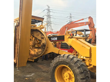 Gréder CATERPILLAR 140H