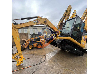 Lánctalpas kotró CATERPILLAR 306E2