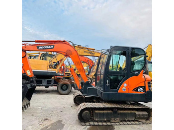 Lánctalpas kotró DOOSAN DH60-7