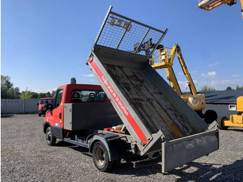 Billenőplatós teherautó IVECO Daily 35c13