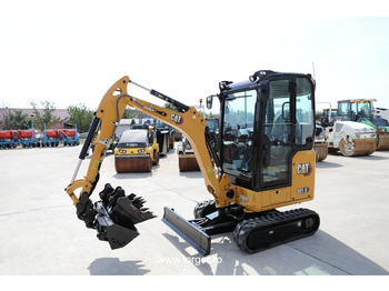 Minikotró CATERPILLAR 301.6
