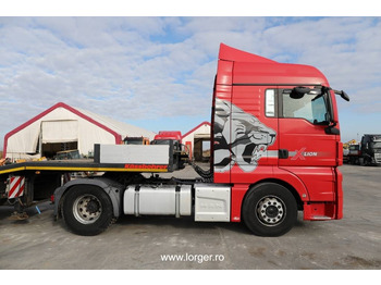 Nyergesvontató MAN TGX 18.500 4x2 + Trailer Kässbohrer LB3E Lowbed: 2 kép.