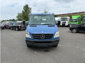 Ponyvás kisteherautó MERCEDES-BENZ Sprinter 515